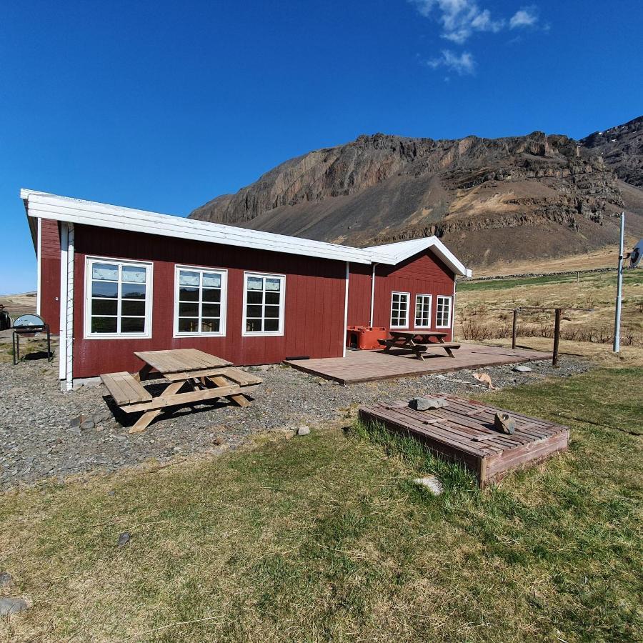 Hvammur 2 Guesthouse Red House Blonduos Dış mekan fotoğraf