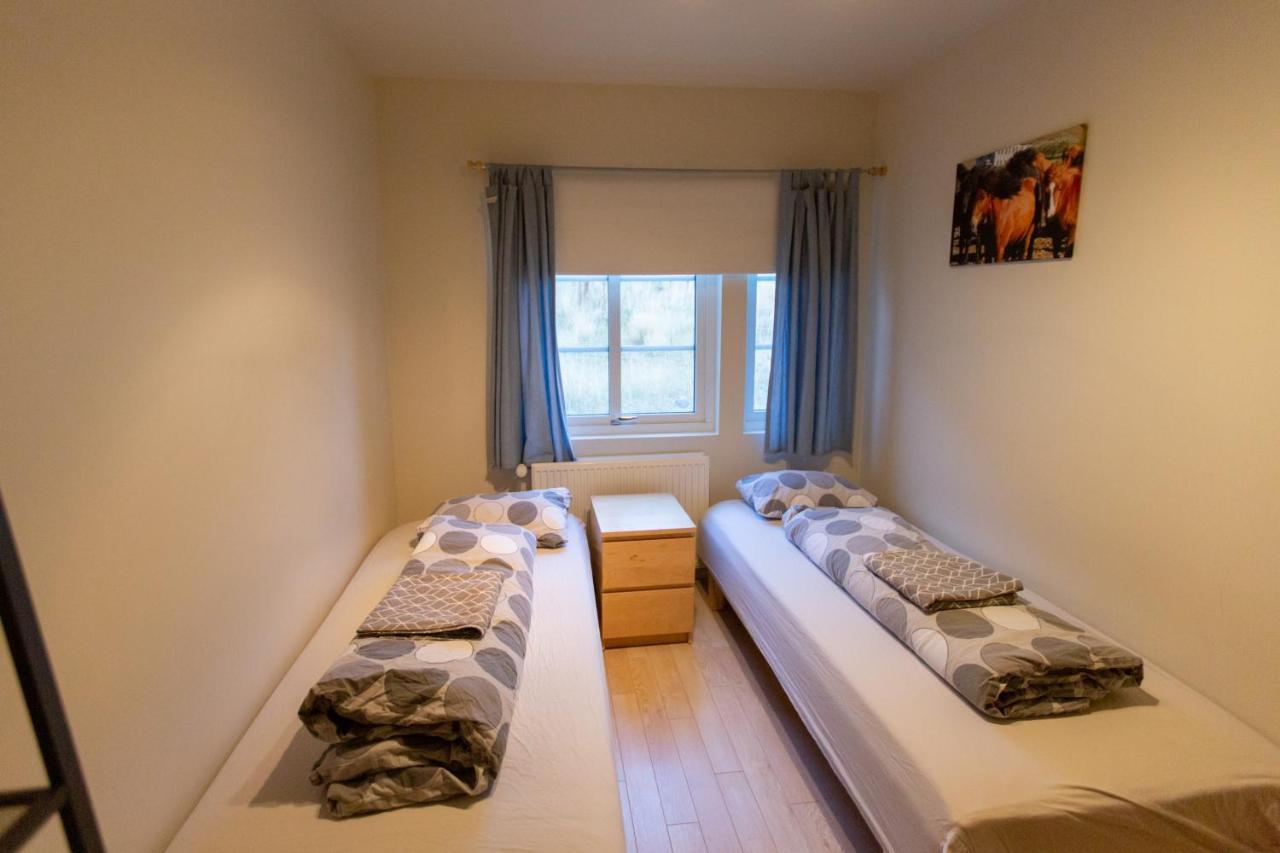 Hvammur 2 Guesthouse Red House Blonduos Dış mekan fotoğraf